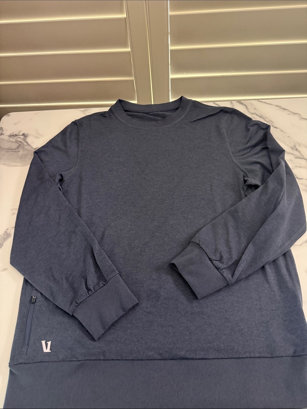Vuori men's ponto performance crew navy
